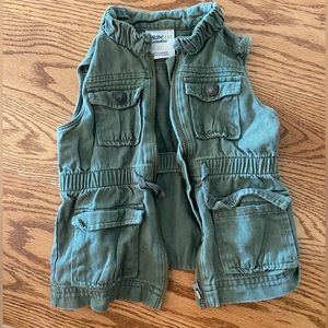 Genuine Kids. 2T Girls Vest.
